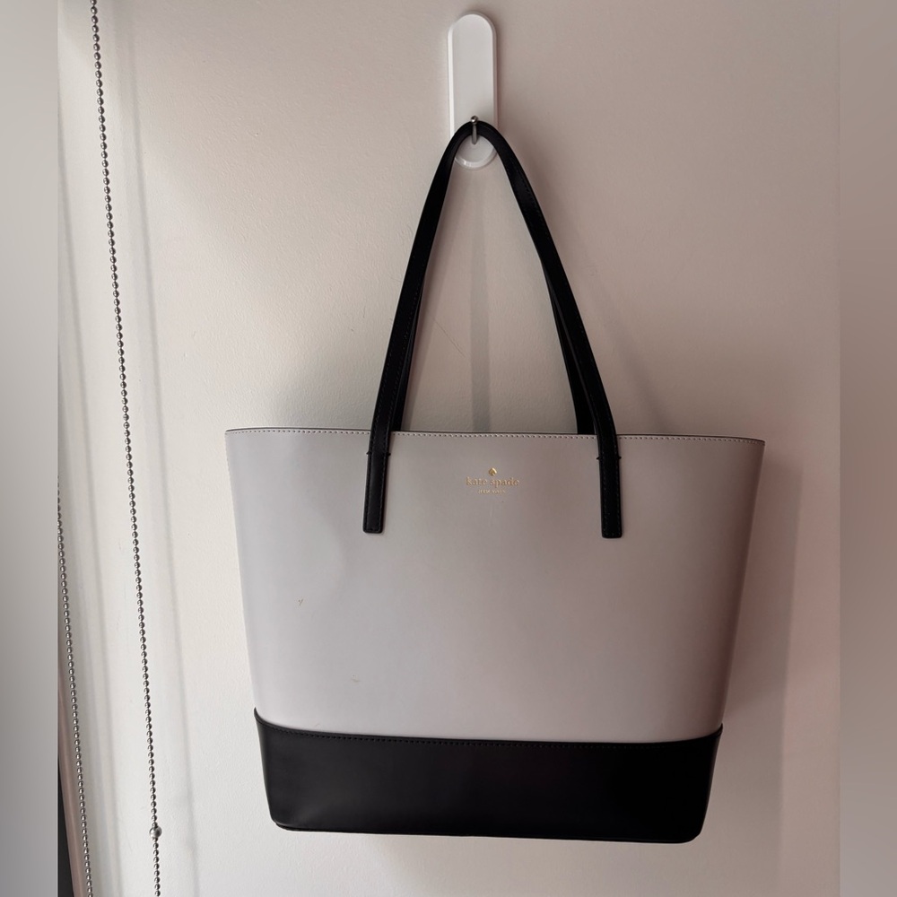 Kate Spade Light Gray and Black Tote